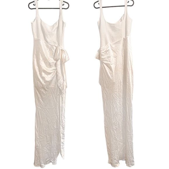 Cinq A Sept Marian Gown Ivory Satin 6 - Picture 6 of 11